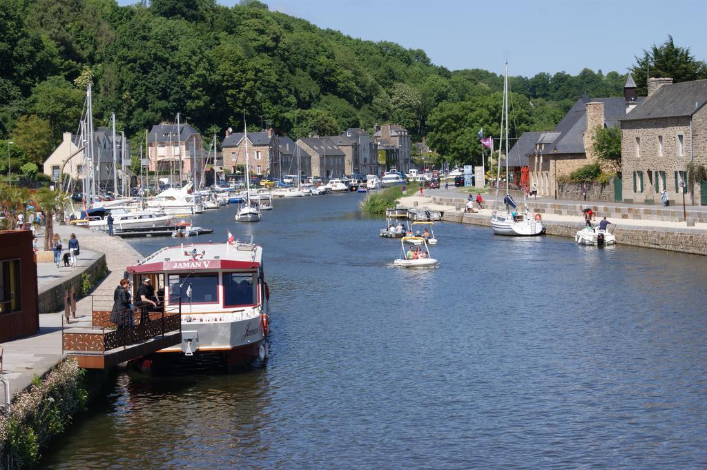Au Fil De L'Eau - Le Bord De Rance Dinan Exterior foto