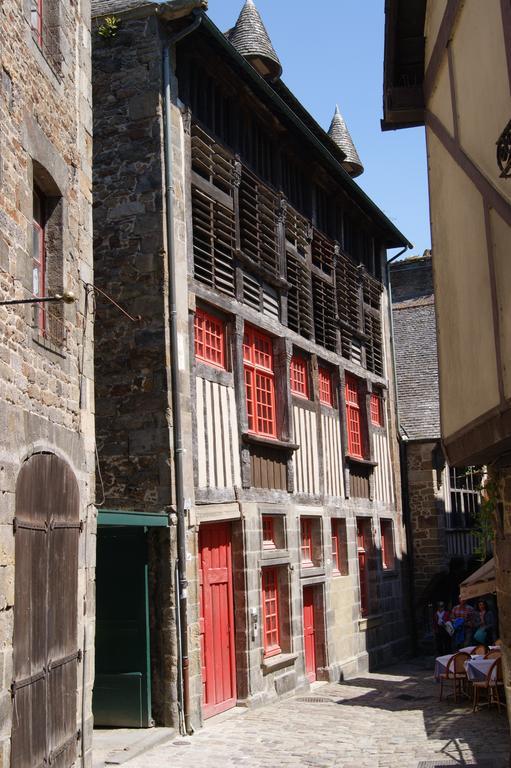 Au Fil De L'Eau - Le Bord De Rance Dinan Exterior foto
